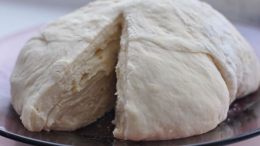 Рецепт дрожжевого теста для булочек