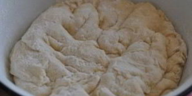 Рецепт дрожжевого теста для булочек
