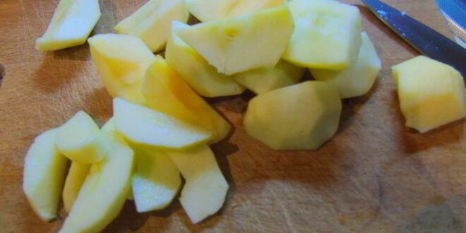 Рецепт яблочно-карамельного пирог с тестом фило