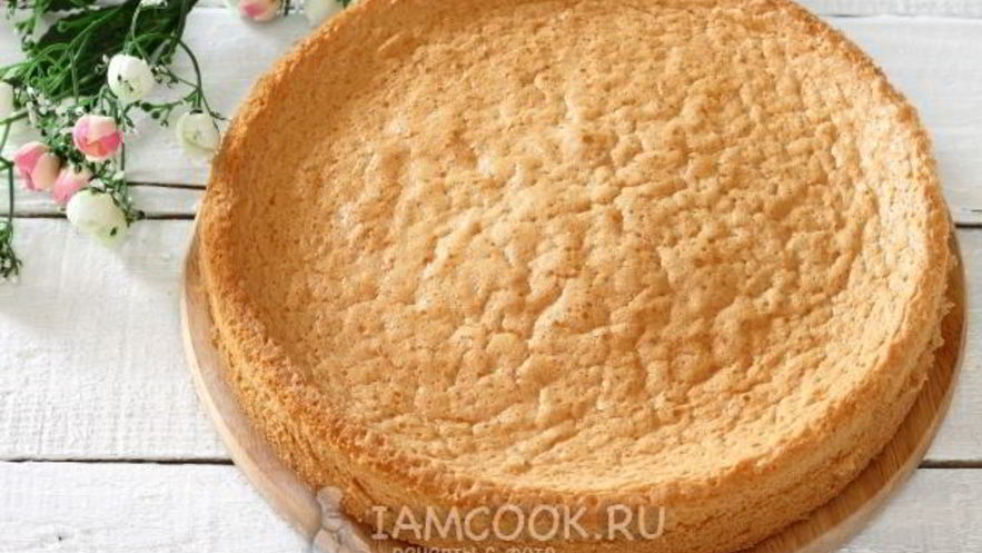 Рецепт бисквита на кипятке