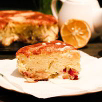 Бисквит с яблоками