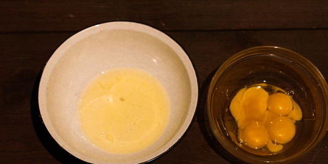 Рецепт бисквита с яблоками