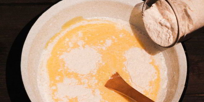 Рецепт бисквита с яблоками