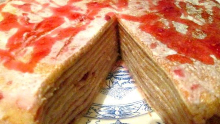 Рецепт блинного торта сметанно-малиновый