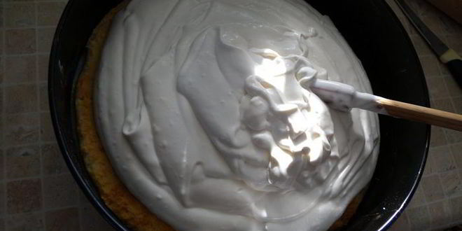 Рецепт легкого йогуртового торта