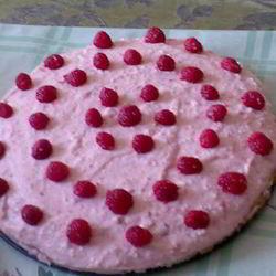 Рецепт Малинова-творожного торт