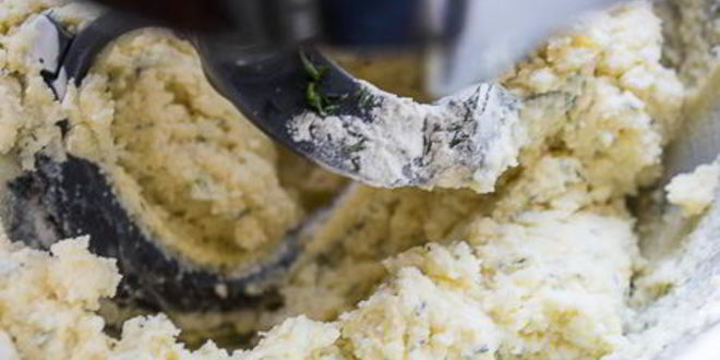 Рецепт картофельных вафель с сыром