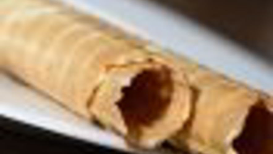 Рецепт хрустящих вафельных трубочек