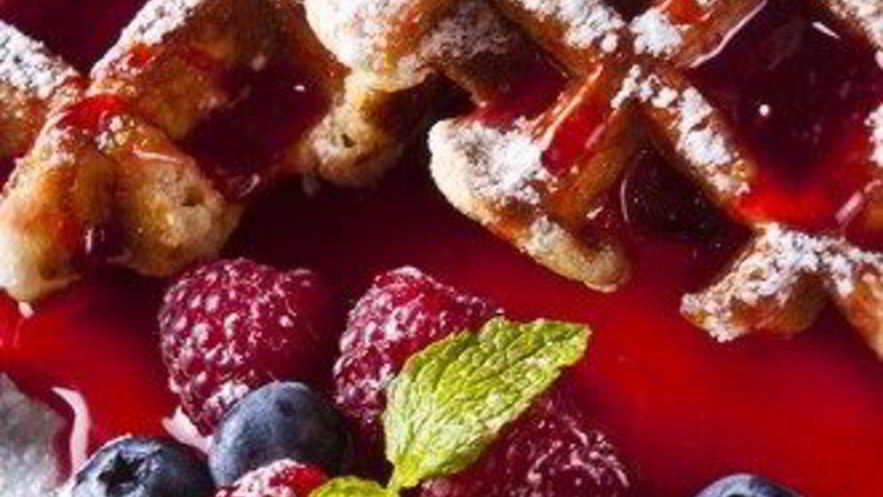 Рецепт рождественских вафель с черникой