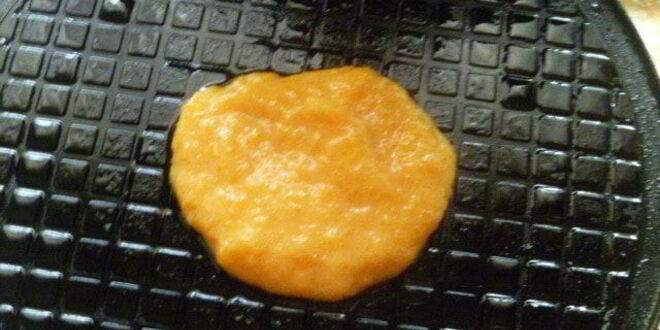 Рецепт тыквенных тонких вафель с домашней сгущенкой