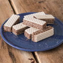 Рецепт Вафель с вареной сгущенкой