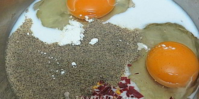 Рецепт закусочных сырных вафель с болгарским перцем и зеленью