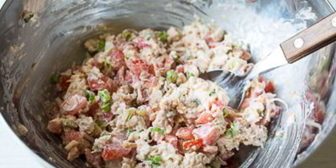 Рецепт профитролей с острым куриным салатом