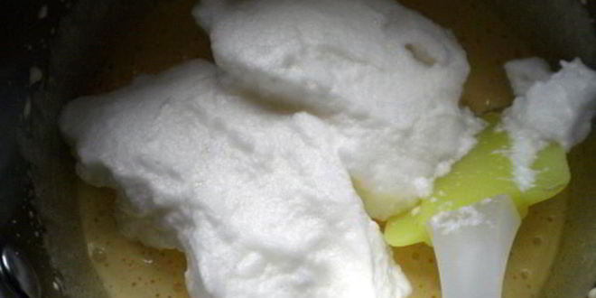 Рецепт торта с профитролями и хурмой