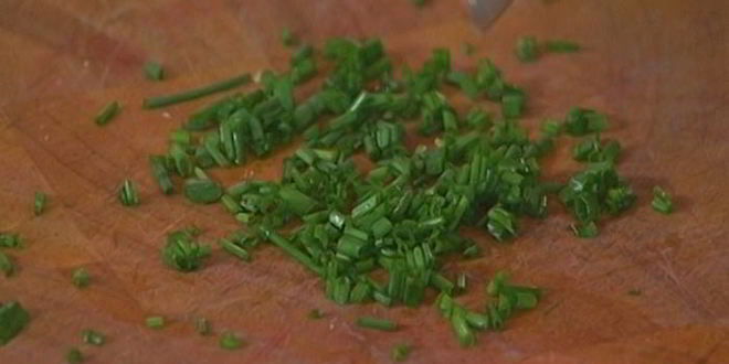 Рецепт эклеров с начинкой из творога и зелени