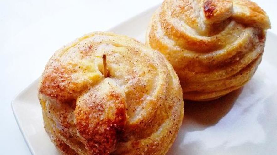 Рецепт запеченных яблок в тесте