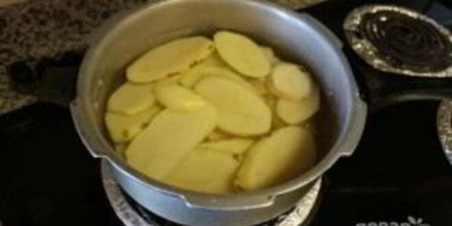 Рецепт картофельной запеканки с двумя видами сыра