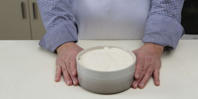 Рецепт манной фруктовой запеканки с грушами и сливами