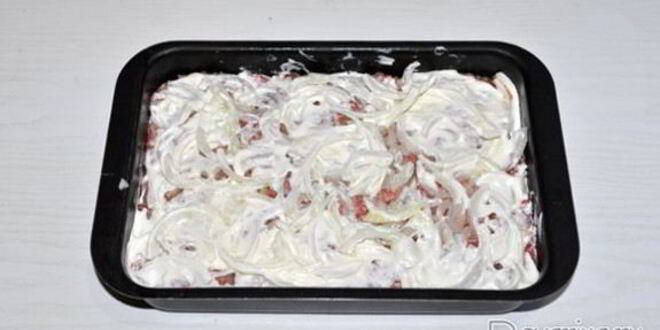 Рецепт запеканки из фарша с картофелем, кабачком и сыром