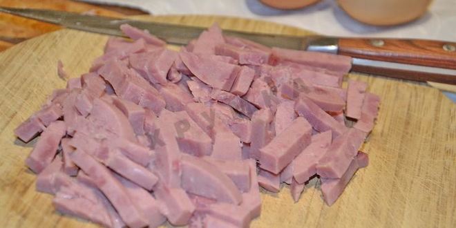 Рецепт запеканки из макарон с сосисками