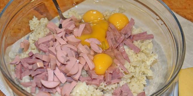Рецепт запеканки из макарон с сосисками