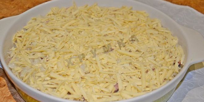 Рецепт запеканки из макарон с сосисками