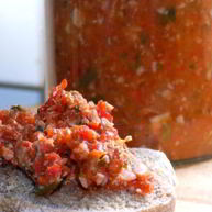 Рецепт Аджики с грецкими орехами