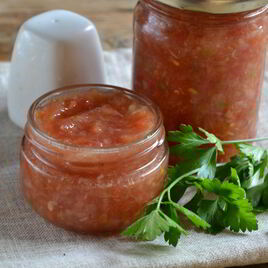 Рецепт Аджики с хреном сырая