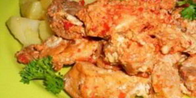 Рецепт свинины, тушенной с аджикой