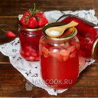 Рецепт Клубничного компота с лимонной кислотой на зиму