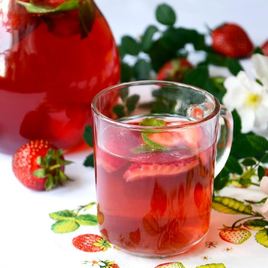 Рецепт Клубничного компота с мятой