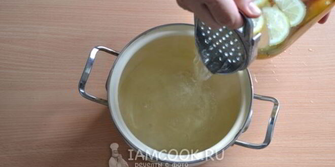 Рецепт компота из абрикосов с лимоном на зиму