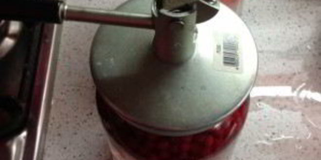 Рецепт компота из брусники на зиму