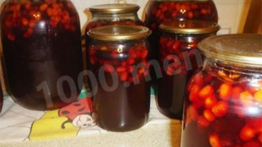 Рецепт компота из яблок и черноплодной рябины на зиму