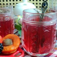 Рецепт Компота со сливой, клюквой и вишней