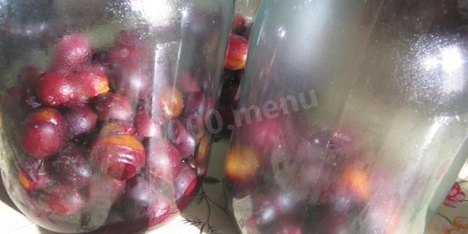 Рецепт сливового компота из сливы с косточками