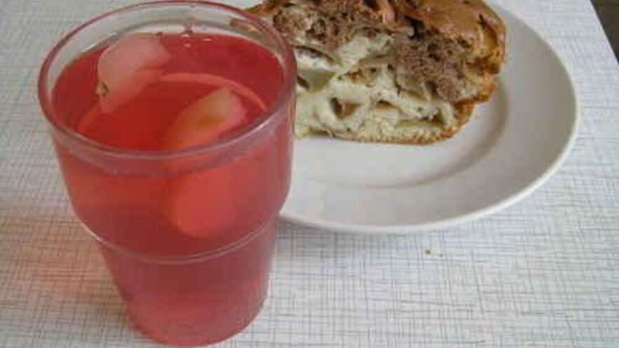 Рецепт яблочного компота