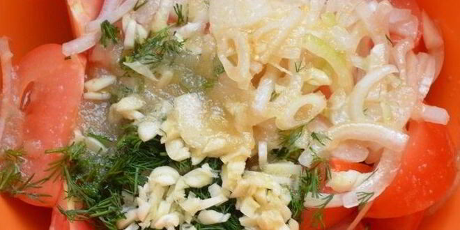 Рецепт быстрых маринованных помидоров