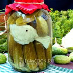 Рецепт Огурцов, маринованных с капустой