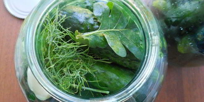 Рецепт огурцов маринованных с зернами горчицы и паприкой на зиму