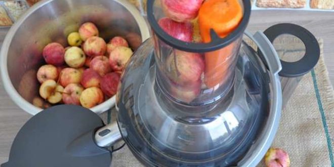 Рецепт морковна-яблочного сок на зиму