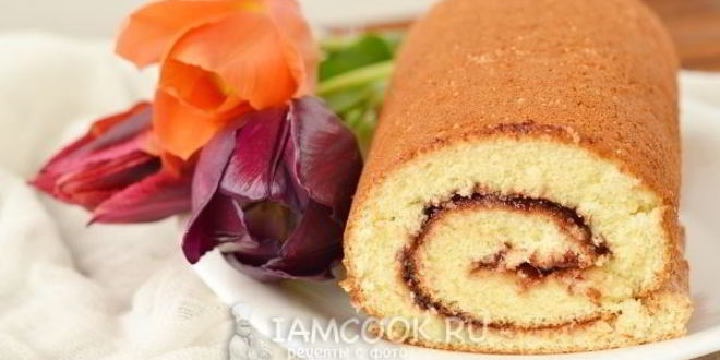 Рецепт бисквитного рулета с повидлом