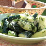 Рецепт Быстрых малосольных огурцов в пакете