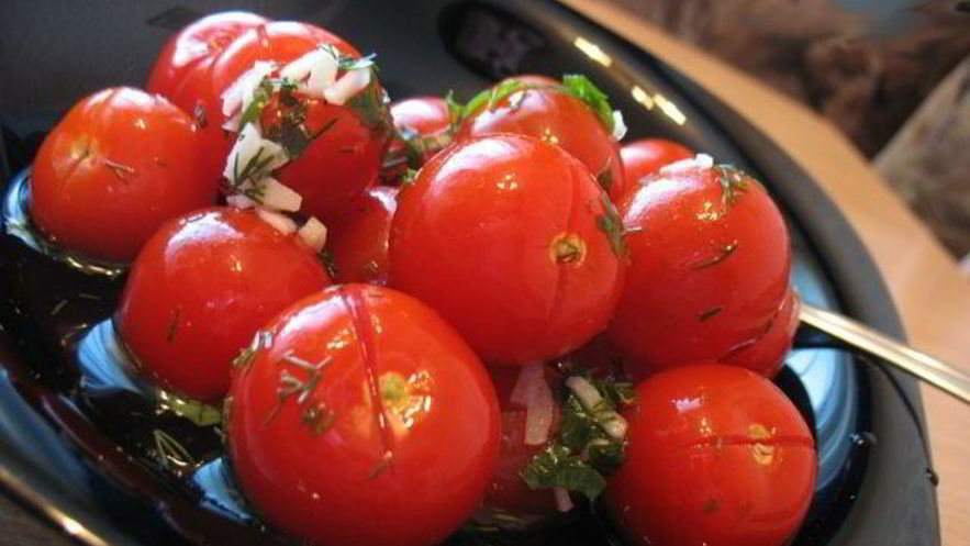 Рецепт малосольных помидоров