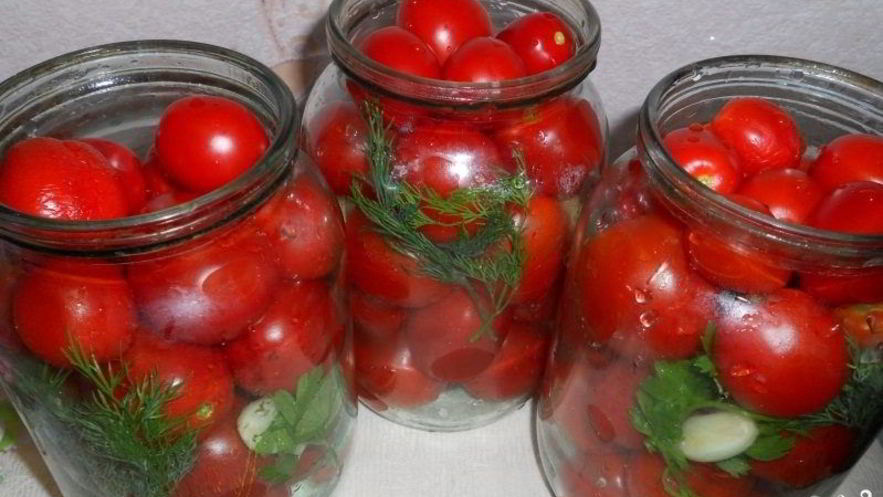Рецепт помидоров в собственном соку