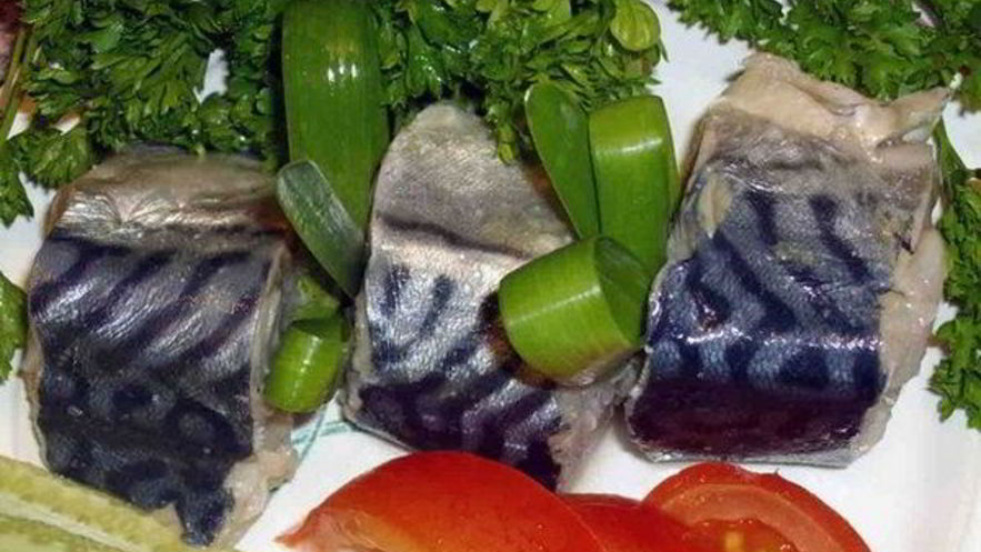 Рецепт слабосоленой скумбрии по-домашнему