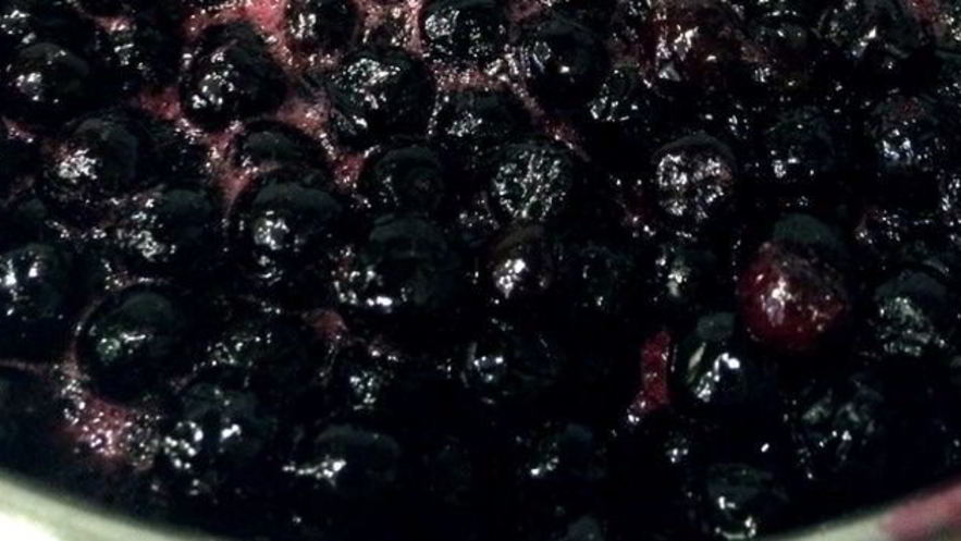 Рецепт классического варенья из черноплодной рябины