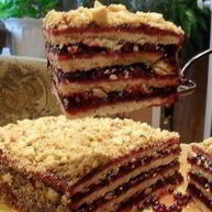 Рецепт Простого тортика с брусничным вареньем