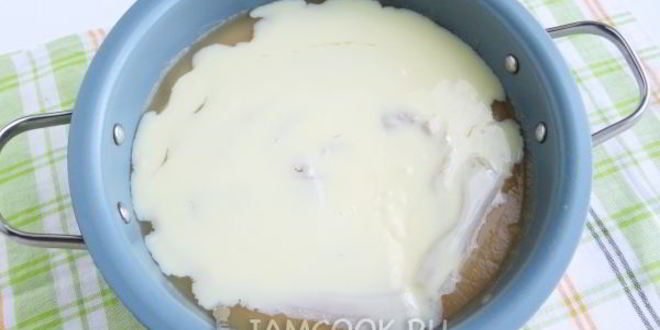 Рецепт яблочного пюре со сгущенкой на зиму