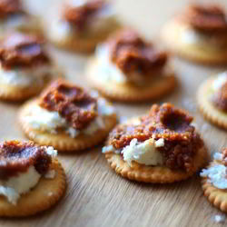 Рецепт Закуски с вялеными помидорами